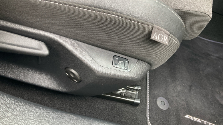 Vauxhall Astra 1.5 Turbo D GS 5dr Auto Diesel Hatchback